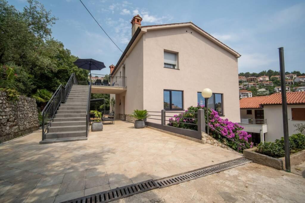 Apartman Noemi Rabac Exterior foto
