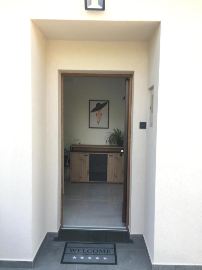 Apartman Noemi Rabac Exterior foto