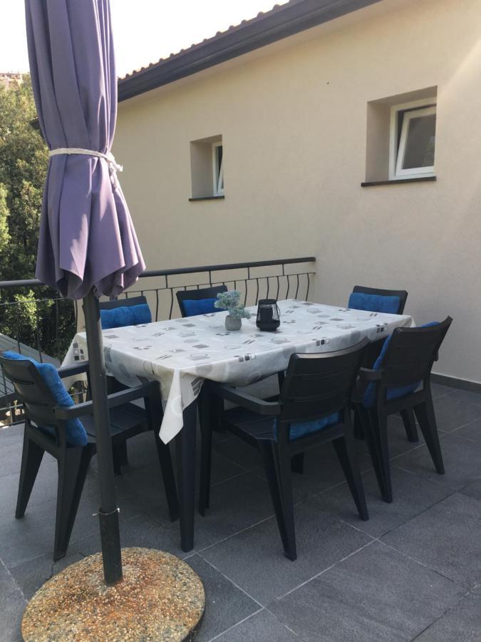 Apartman Noemi Rabac Exterior foto